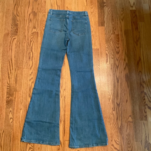 J Brand High Rise Blue Denim Flare Leg Jeans with Stretch, Size 26 - Picture 10 of 16